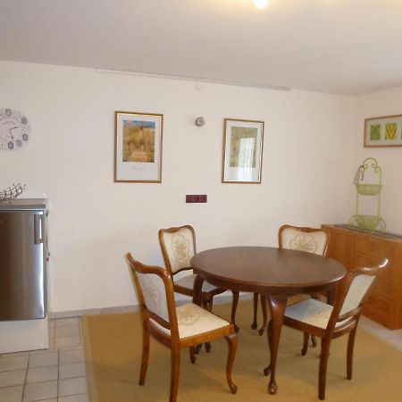 Ferienwohnung Jung Im Johannisborn 사르부르크 외부 사진