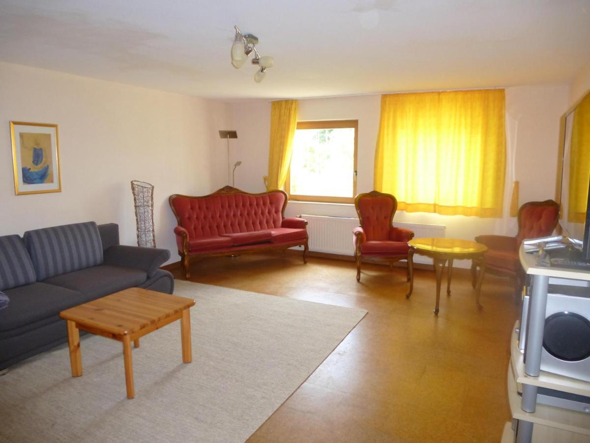 Ferienwohnung Jung Im Johannisborn 사르부르크 외부 사진